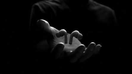 ویدئو معرفی  ایرپاد هندزفری بلوتوث پرو نسل 2 اپل